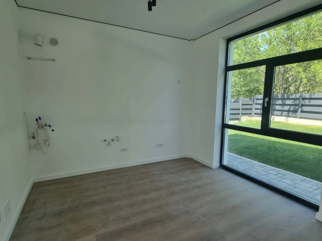 Casa 4 camere - Visani