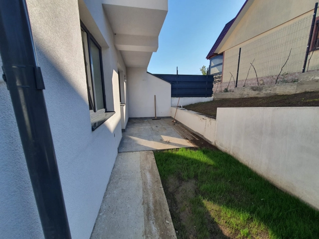 Casa 4 camere - Visani