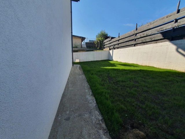 Casa 4 camere - Visani