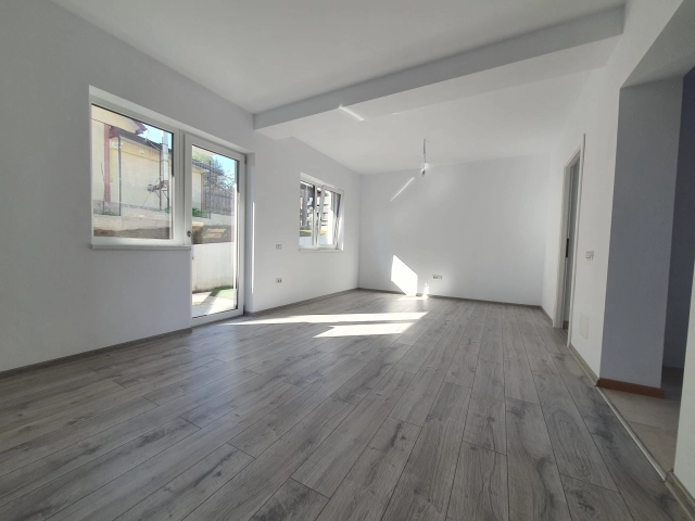 Casa 4 camere - Visani