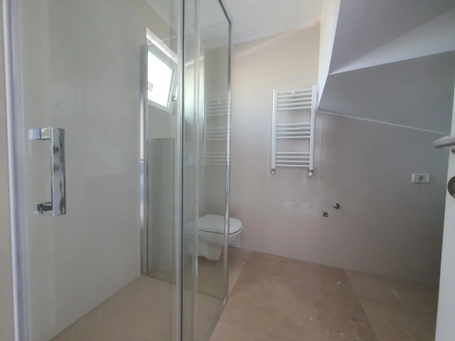 Casa 4 camere - Visani