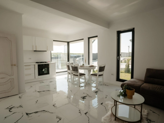 Casa 4 camere - Visani