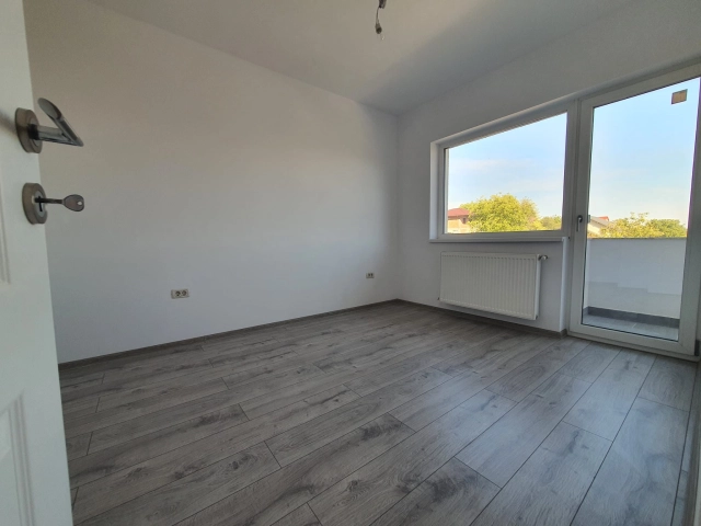 Casa 4 camere - Visani